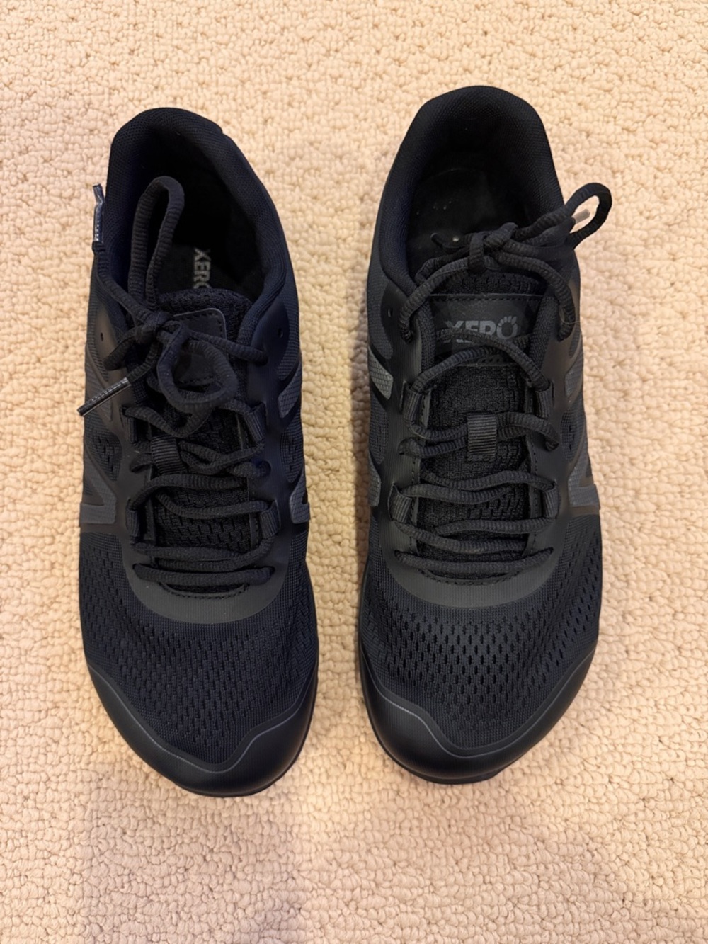 Men's Black Athletic Running Shoes